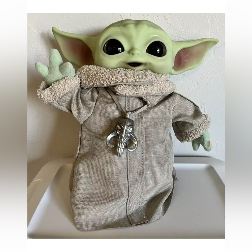 2020 STAR WARS MANDALORIAN THE CHILD BABY YODA GXB49 11" PLUSH DISNEY